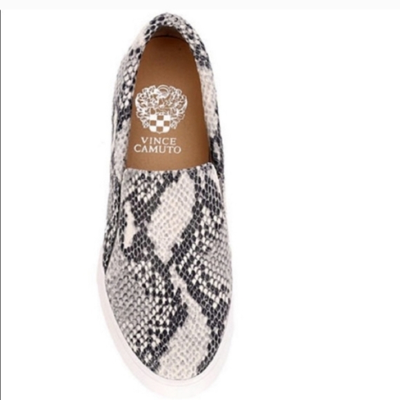 Vince Camuto Korli 2 Reptile Print Sneaker Sz 8.5 - Picture 2 of 4